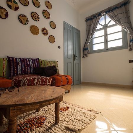 The House By Riad Inna Ес-Сувейра Екстер'єр фото